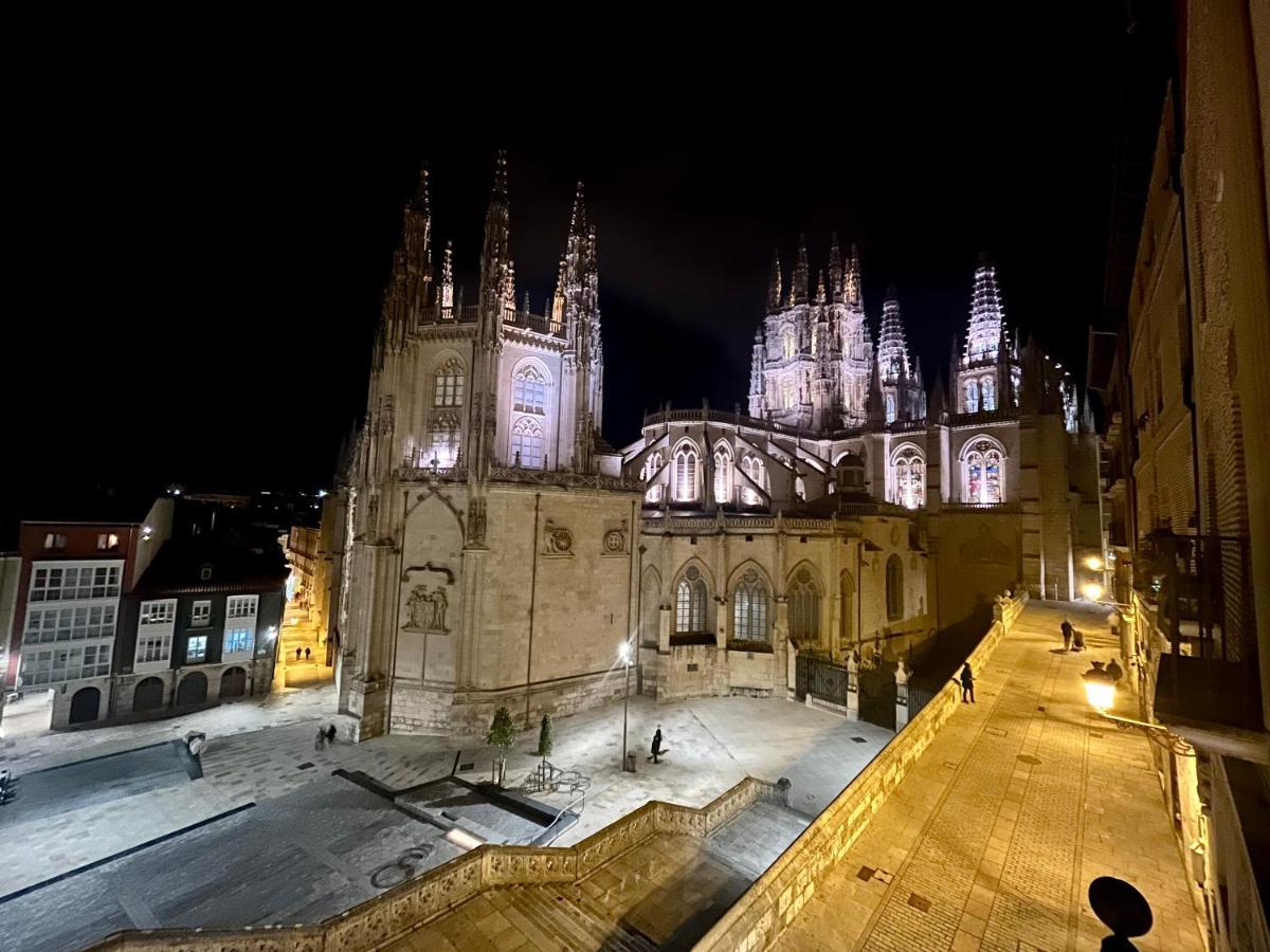 Atuaire Home Balcon Con Vistas A La Catedral De Burgo Εξωτερικό φωτογραφία