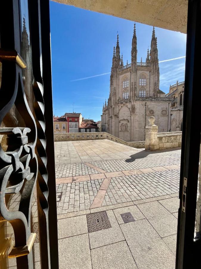 Atuaire Home Balcon Con Vistas A La Catedral De Burgo Εξωτερικό φωτογραφία